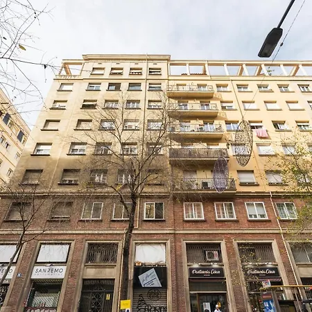 Stylish 3 Bedroom * Barcelona