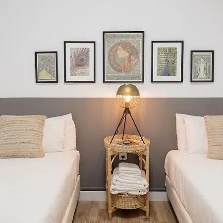 Apartment Stylish 3 Bedroom