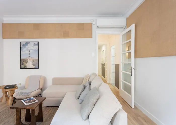 Stylish 3 Bedroom Apartmán Barcelona