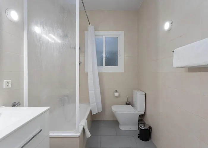Stylish 3 Bedroom *