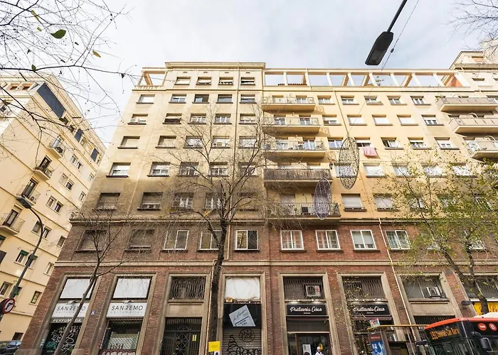 Stylish 3 Bedroom Apartmán